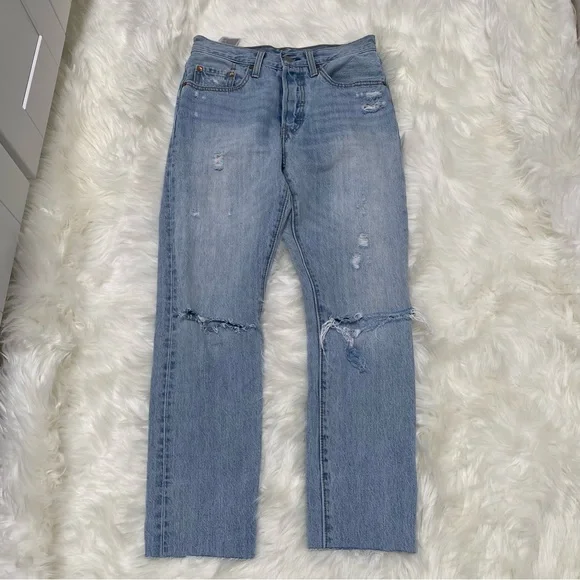 Levi’s 501 straight leg ripped jeans - Picture 1 of 10